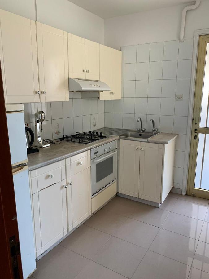 Ground Floor Apartment With Big Balcony Larnaca Exterior photo