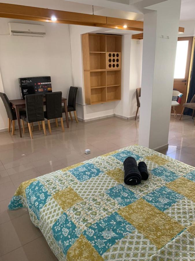 Ground Floor Apartment With Big Balcony Larnaca Exterior photo
