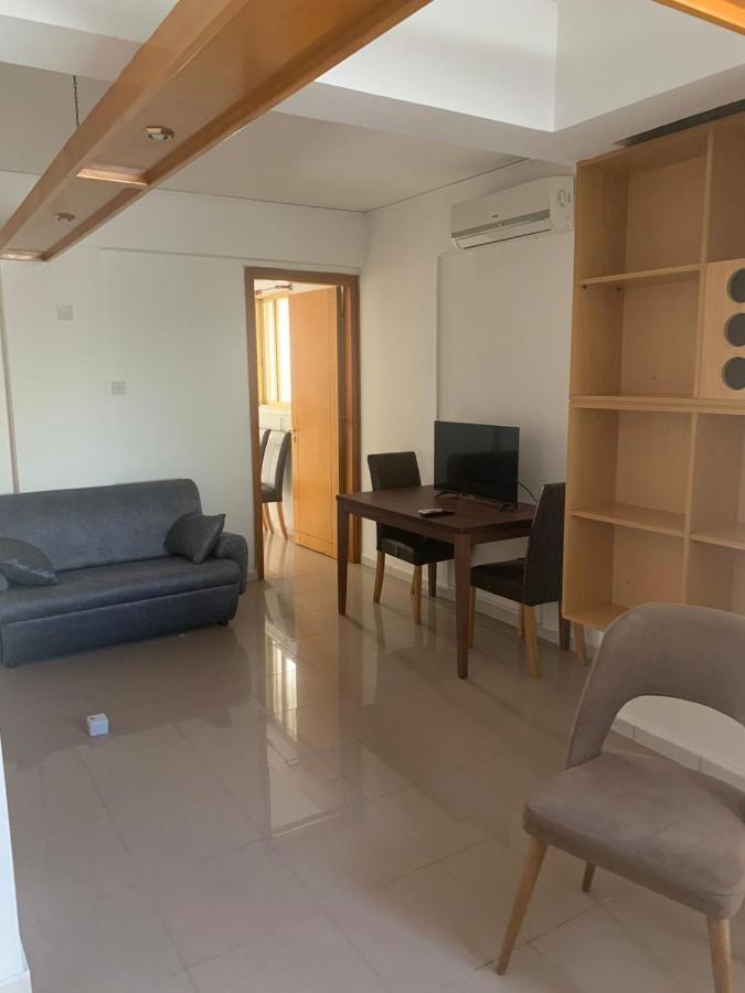 Ground Floor Apartment With Big Balcony Larnaca Exterior photo